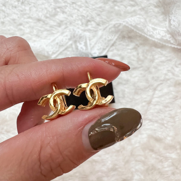 Vintage Chanel Gold Metal Coco Mark Ear Clips - S Size