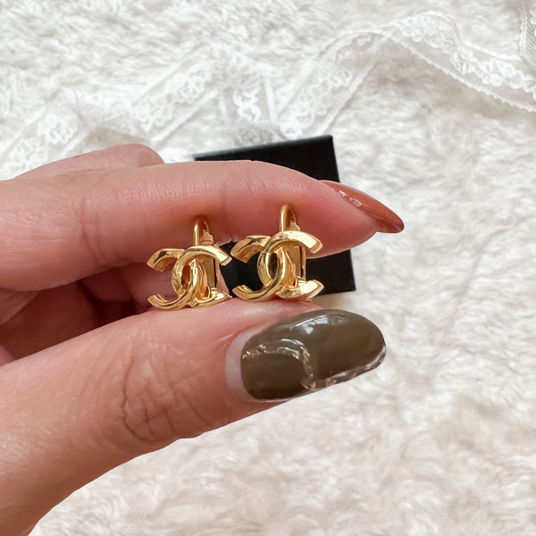 Vintage Chanel Gold Metal Coco Mark Ear Clips - S Size