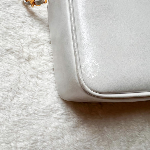 Vintage Chanel Camera Bag With Triple Coco Mark - Snow White