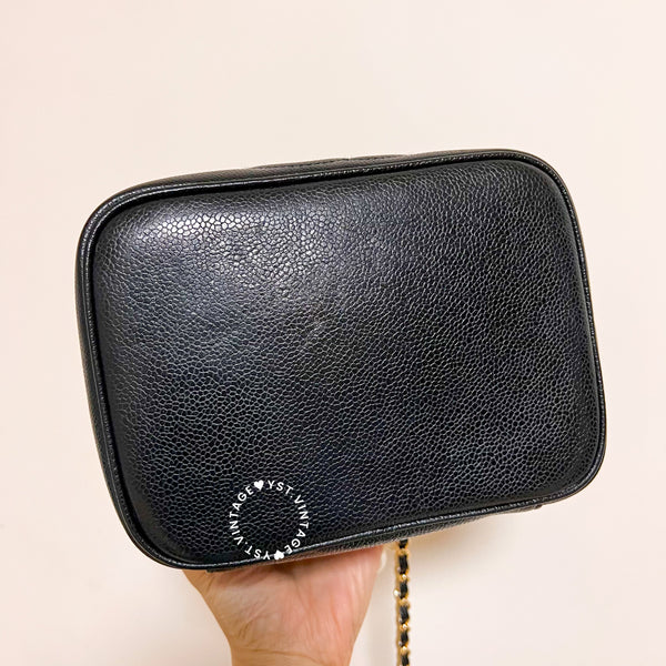 Vintage CHANEL Horizontal Vanity Bag - Caviar Black 003
