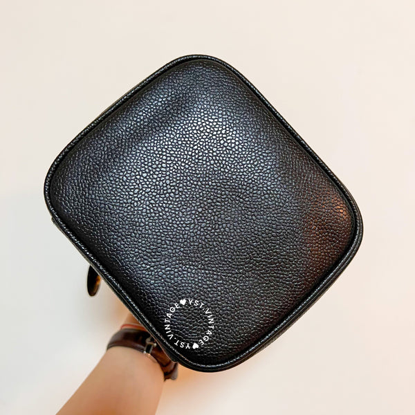 Vintage CHANEL Vertical Vanity Bag - Caviar Black 004