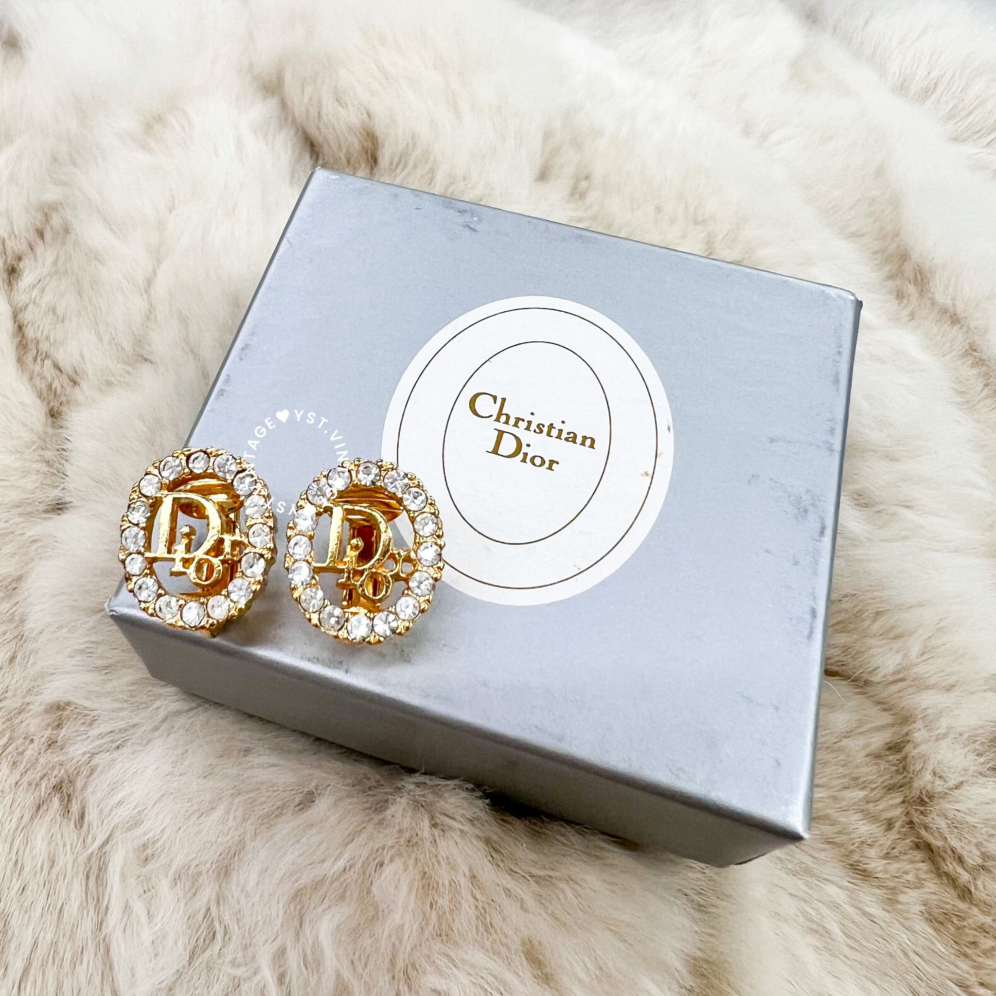 Vintage Dior Gold-Finish Metal with White Crystal Oval Ear Clips 005