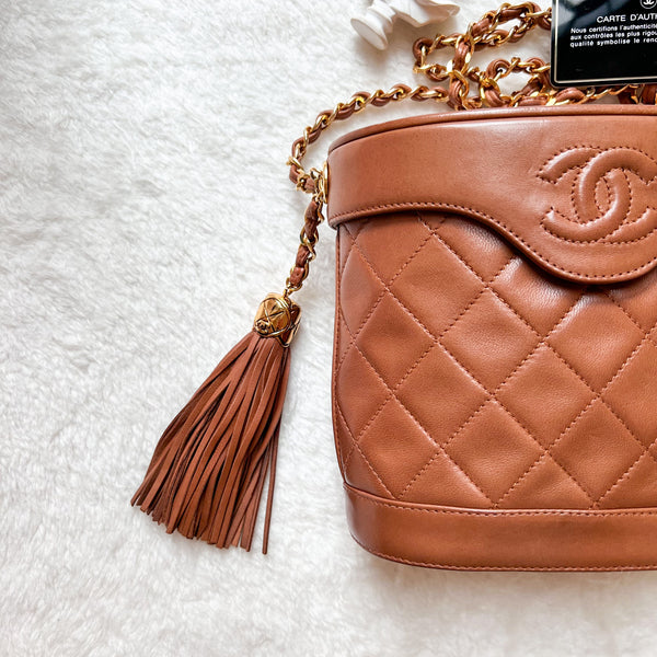 Vintage Chanel Vanity Bag with Tassel - Caramel Latte