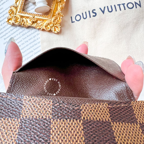 Vintage LV Damier Canvas Card Holder 002