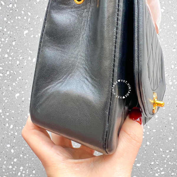 Vintage CHANEL Diana Small Flap Bag - Black 002