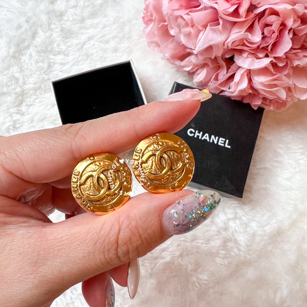 Vintage Chanel 24K GP Coco Mark Round Ear Clips