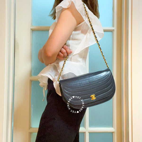 Vintage Chanel Moon Shape Turn-lock Flap Bag - Navy (Code: 035800)