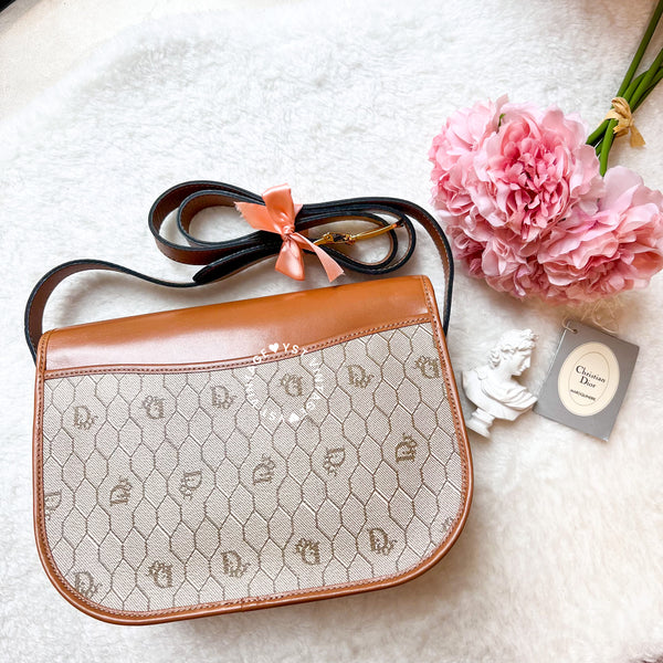 Vintage Dior Honeycomb Bobby - Beige