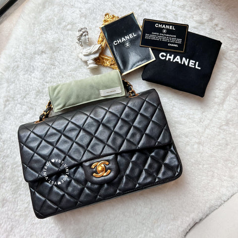 Vintage Chanel Medium Classic Flap Bag CF25 - Black