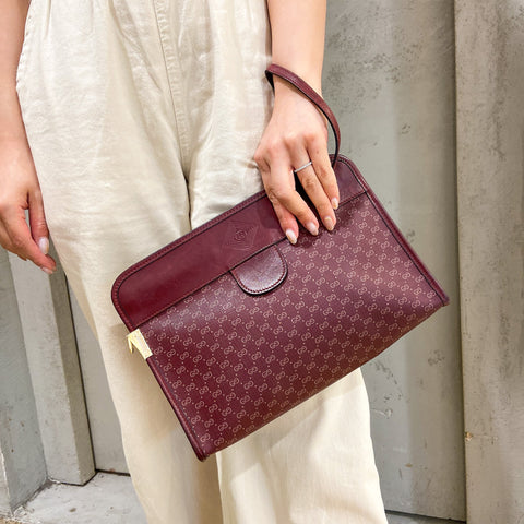 Vintage Gucci Clutch - Burgundy