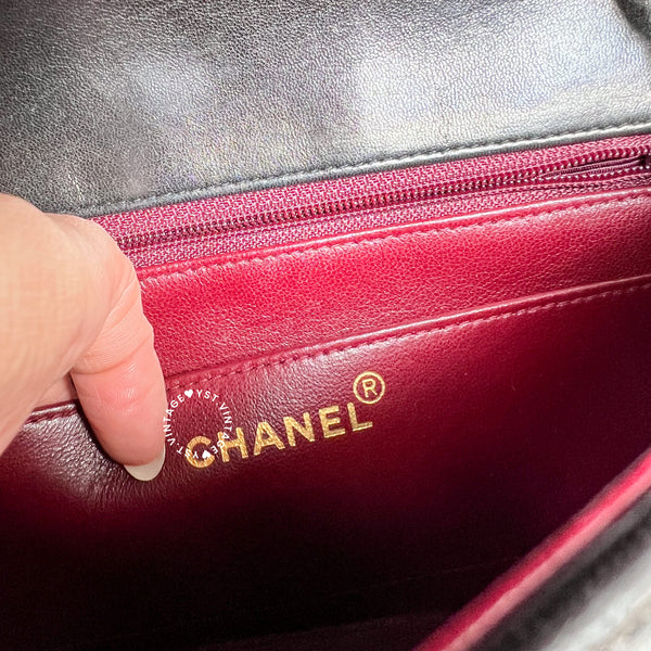 Vintage CHANEL Diana Small Flap Bag - Black 005 (Code: 057800)