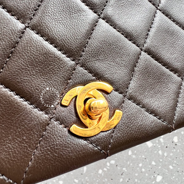 Vintage Chanel 19cm Mini Flap Turn-Lock Bag - Brown 003