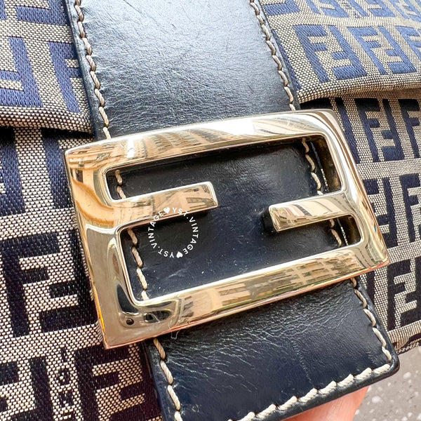 Vintage Fendi Baguette - Navy