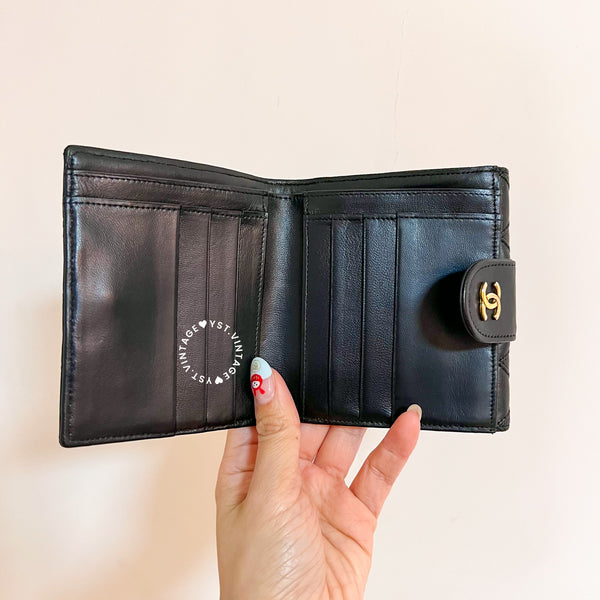 Vintage Chanel Short Wallet - Black 002