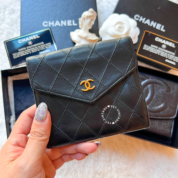 Vintage Chanel Short Wallet - Black