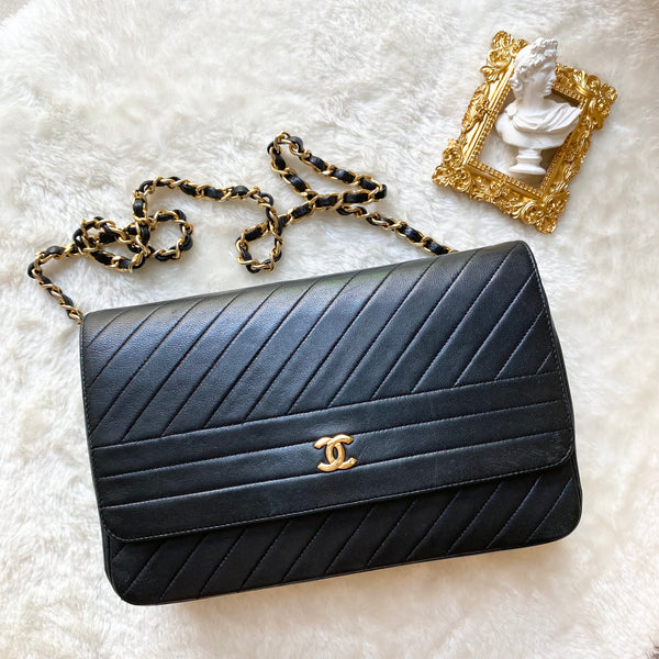 Vintage Chanel Single Flap Bag - Navy x Gold
