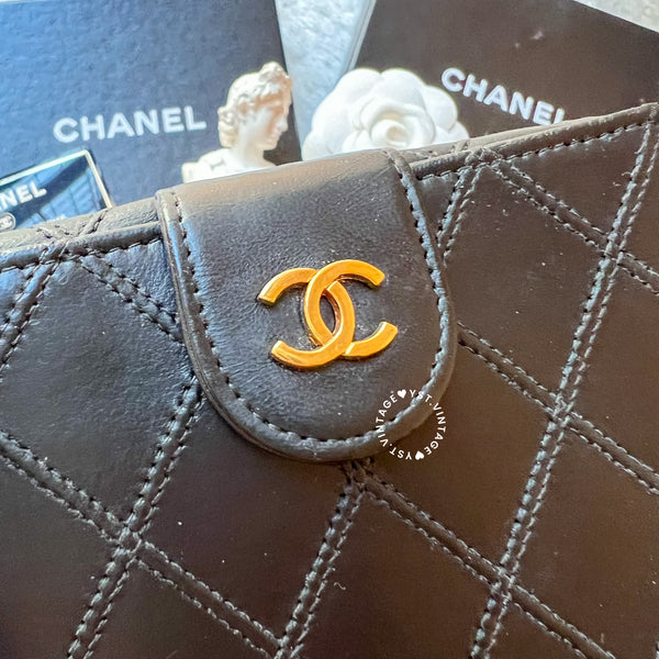 Vintage Chanel Short Wallet - Black