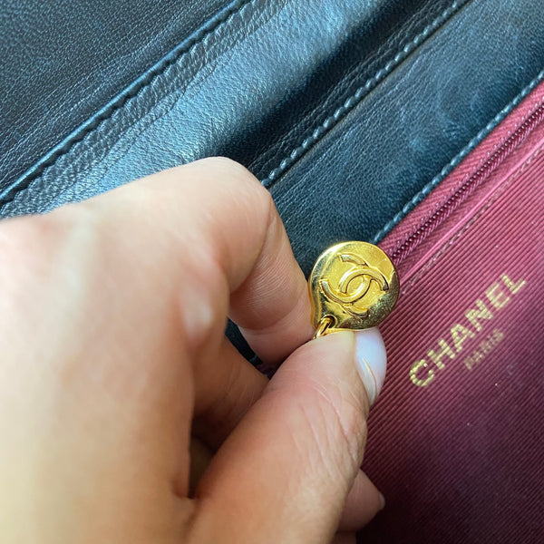 Vintage Chanel Single Flap Bag - Navy x Gold