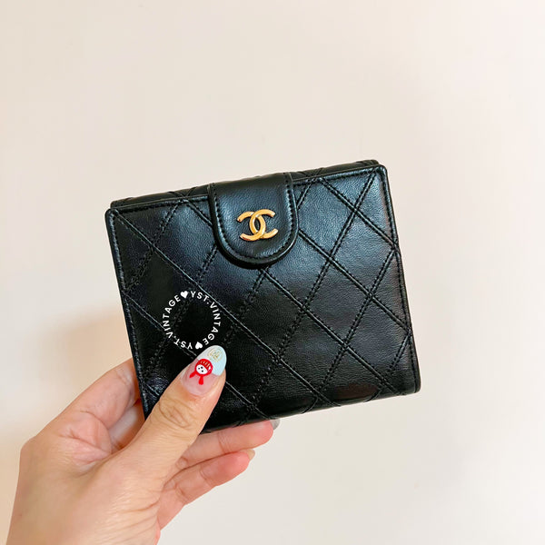 Vintage Chanel Short Wallet - Black 002